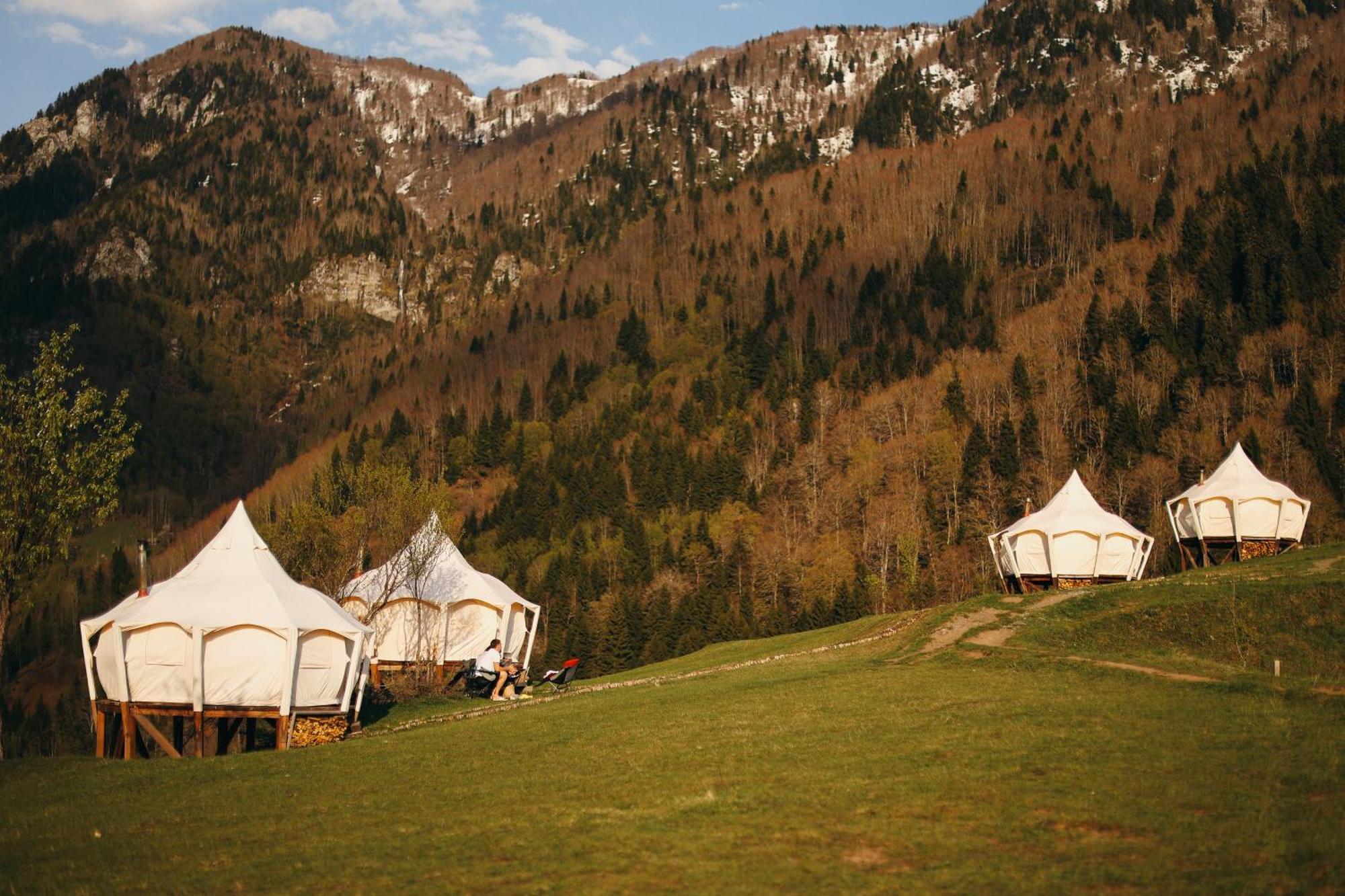 Glamping Tago Hotel Khulo Exterior photo